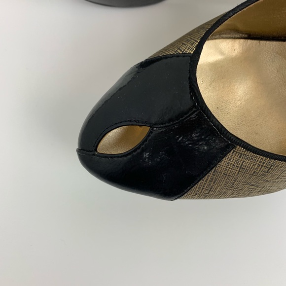 Sam Edelman Peep-Toe Gold & Black Heels 9.5 - Picture 5 of 7
